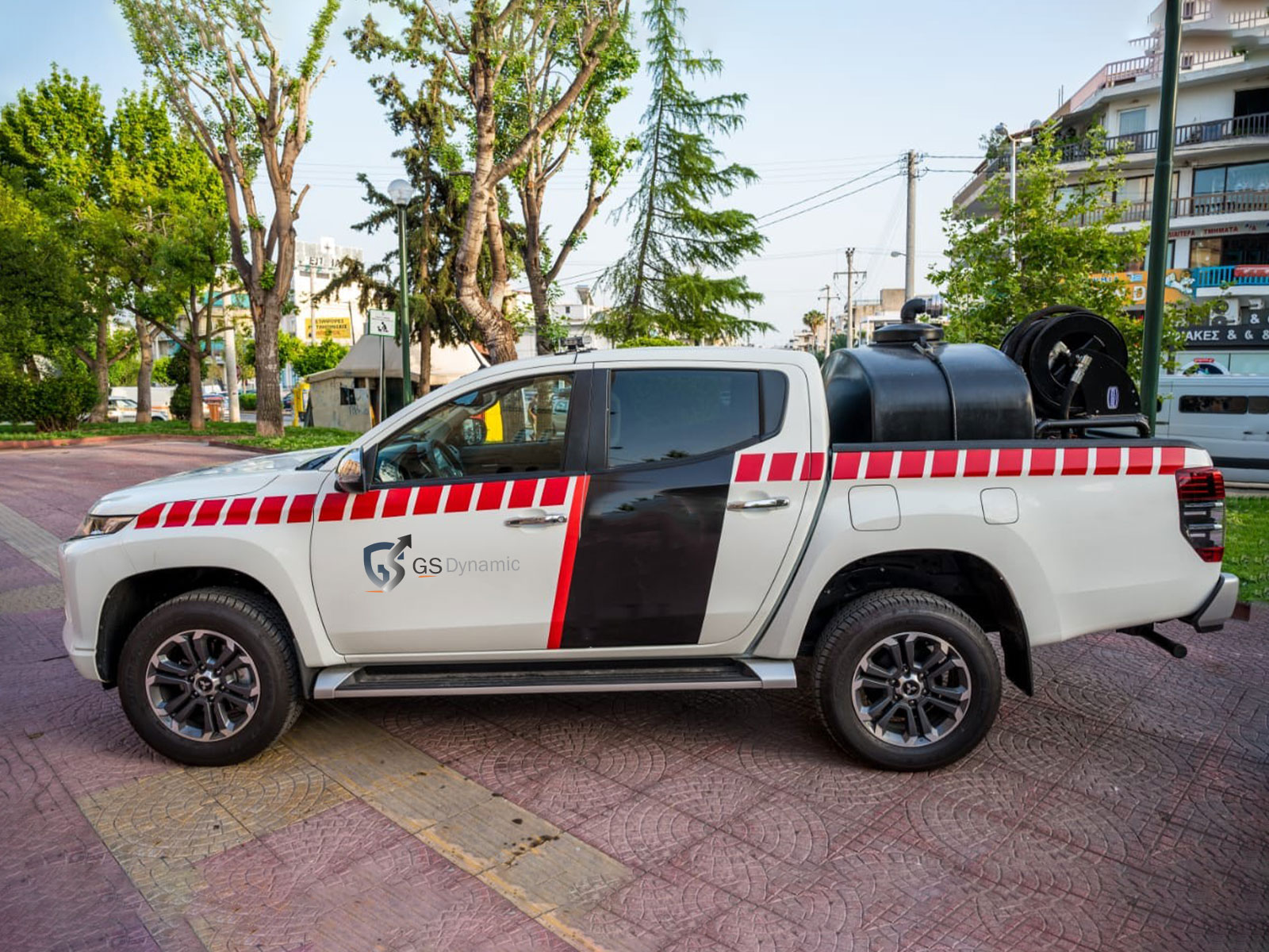 Πυροσβεστικό όχημα για βιομηχανικές εγκαταστάσεις